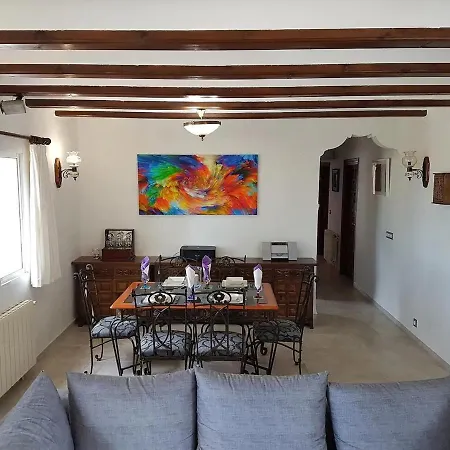 Denia, 4 Dormitorios, 8 Personas - Es-262-36 Villa